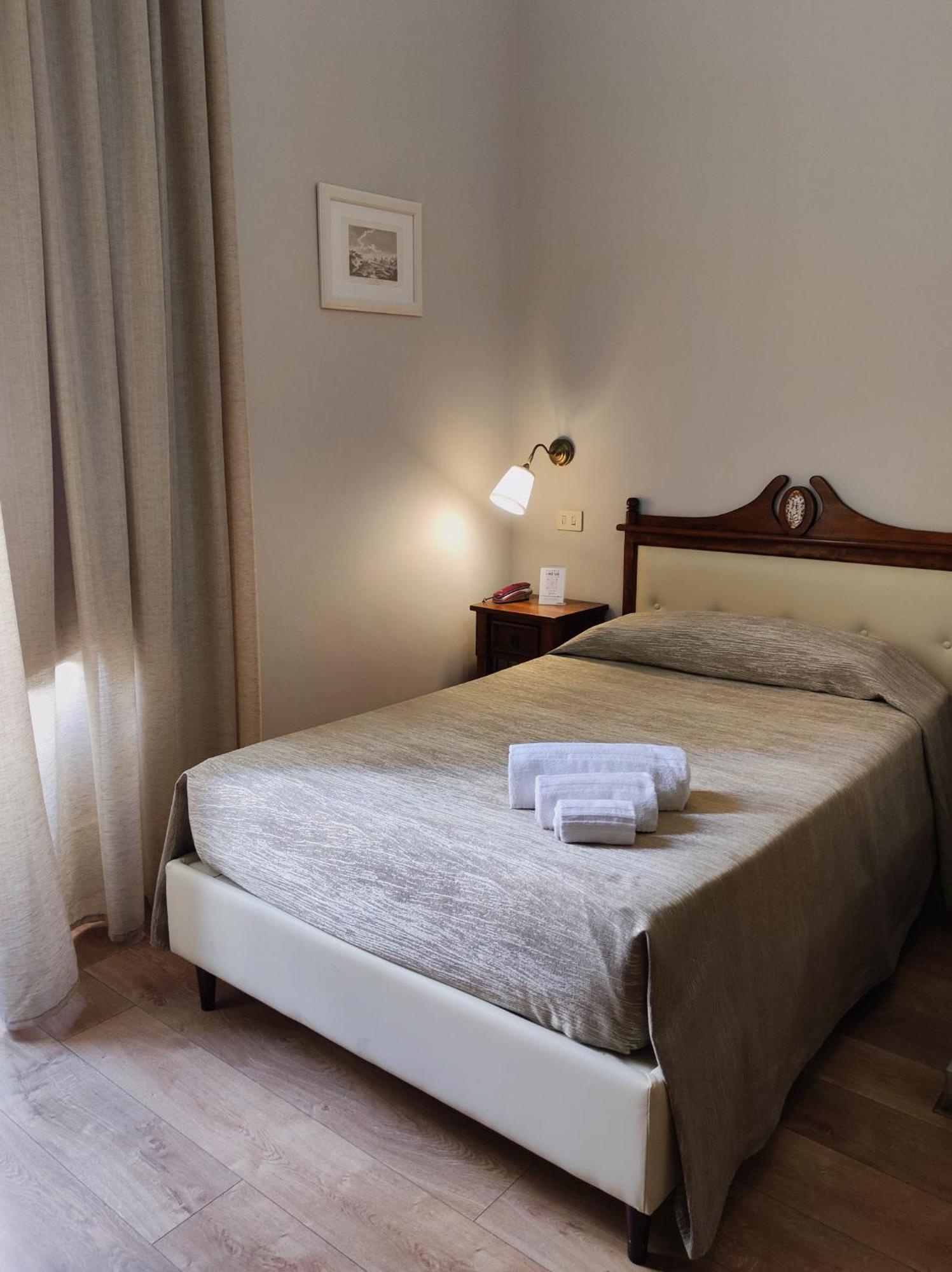 La Collegiata Guest House Catania Exterior photo