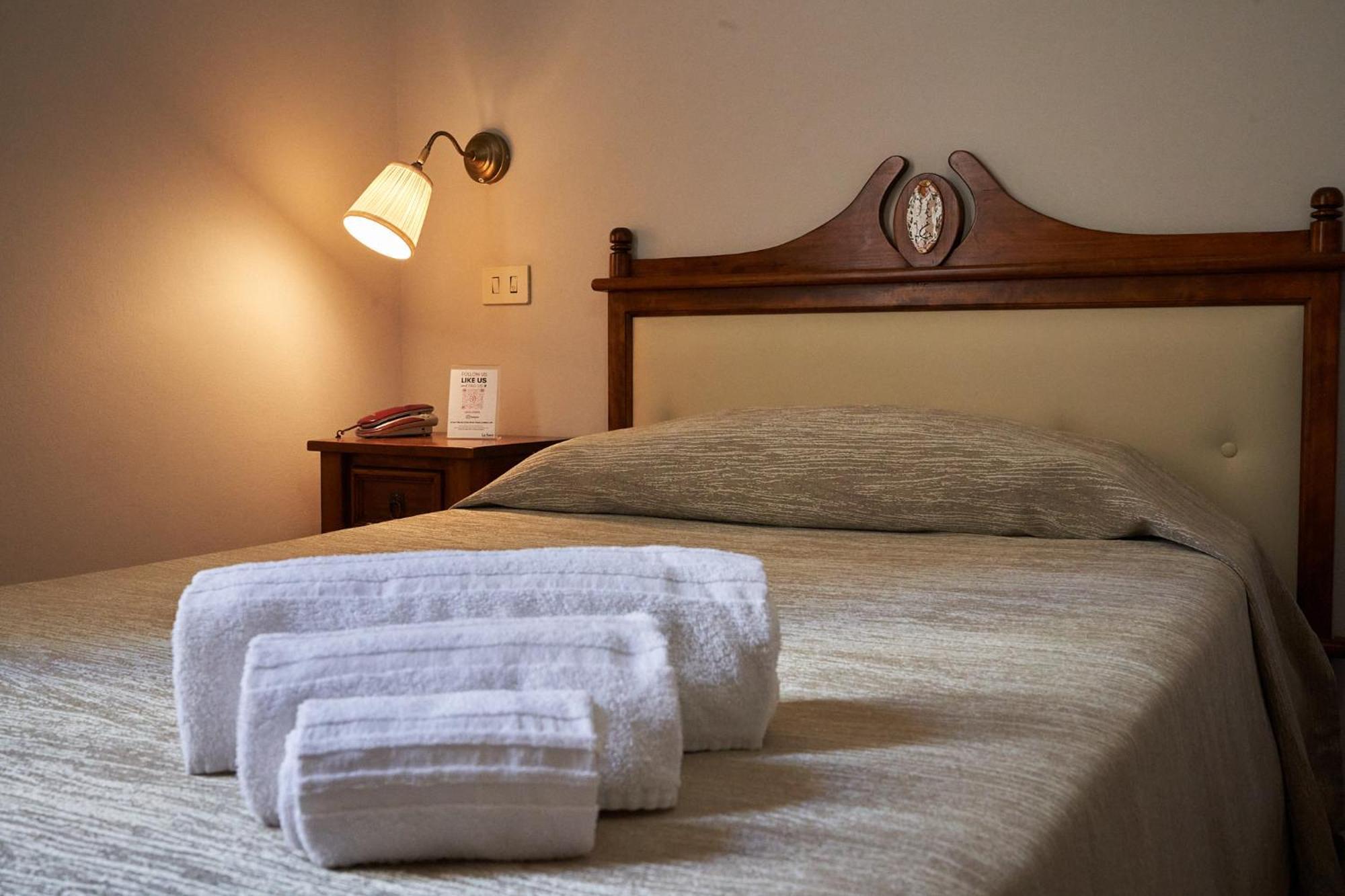 La Collegiata Guest House Catania Exterior photo