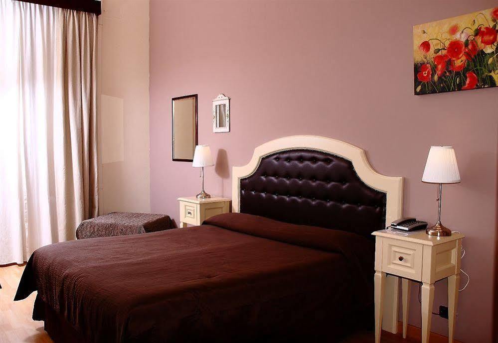 La Collegiata Guest House Catania Exterior photo