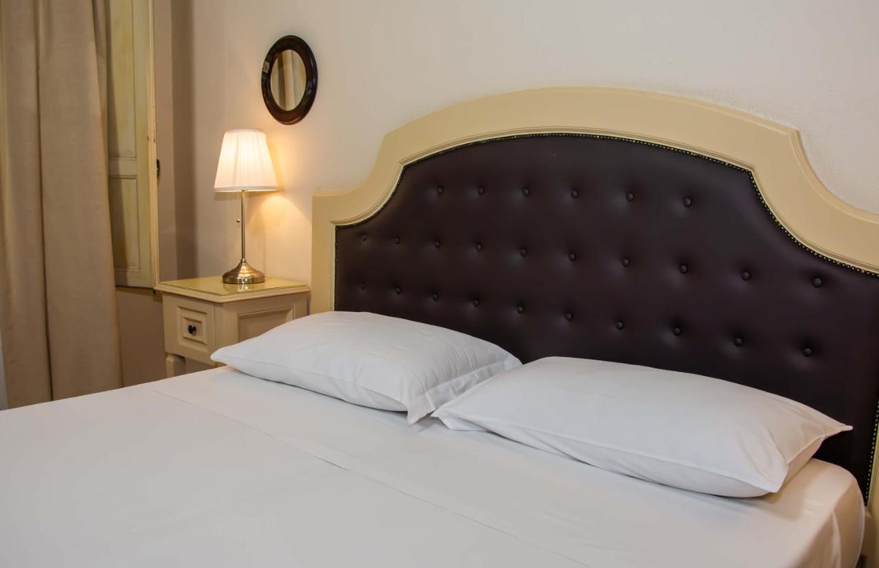 La Collegiata Guest House Catania Exterior photo